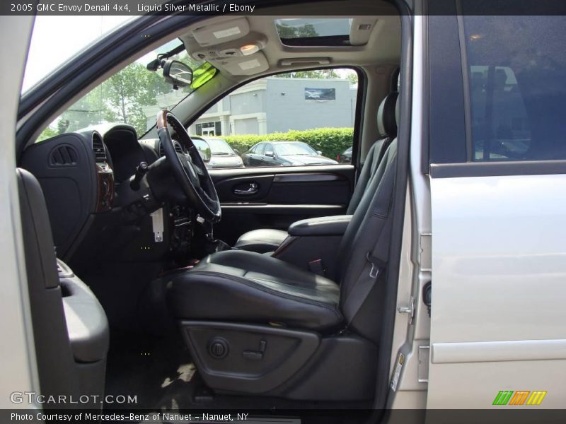 Liquid Silver Metallic / Ebony 2005 GMC Envoy Denali 4x4