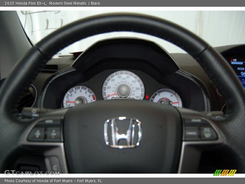 Modern Steel Metallic / Black 2015 Honda Pilot EX-L