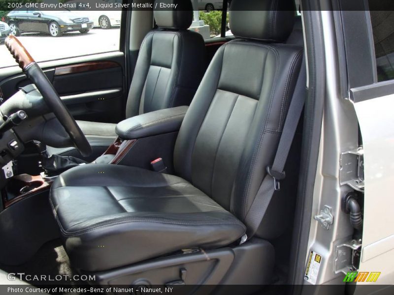 Liquid Silver Metallic / Ebony 2005 GMC Envoy Denali 4x4