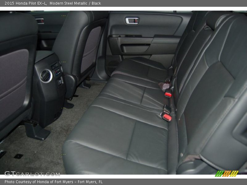 Modern Steel Metallic / Black 2015 Honda Pilot EX-L
