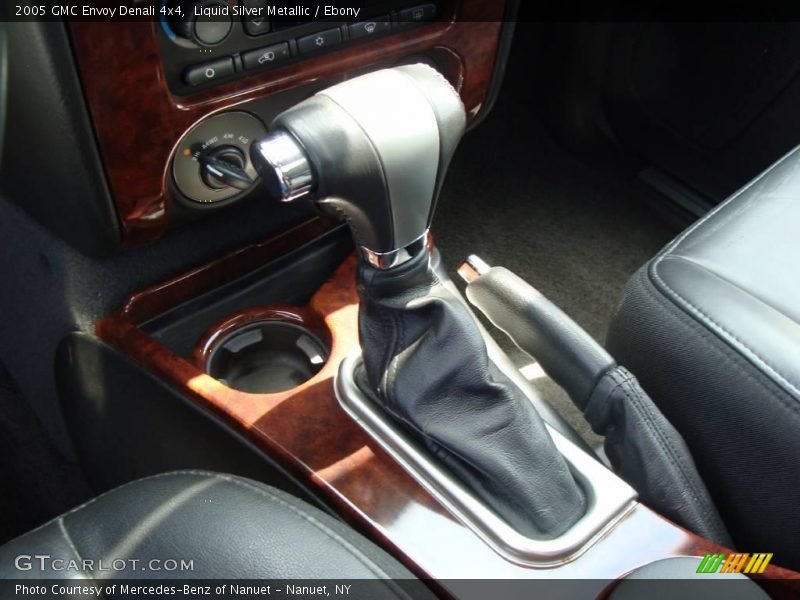 Liquid Silver Metallic / Ebony 2005 GMC Envoy Denali 4x4