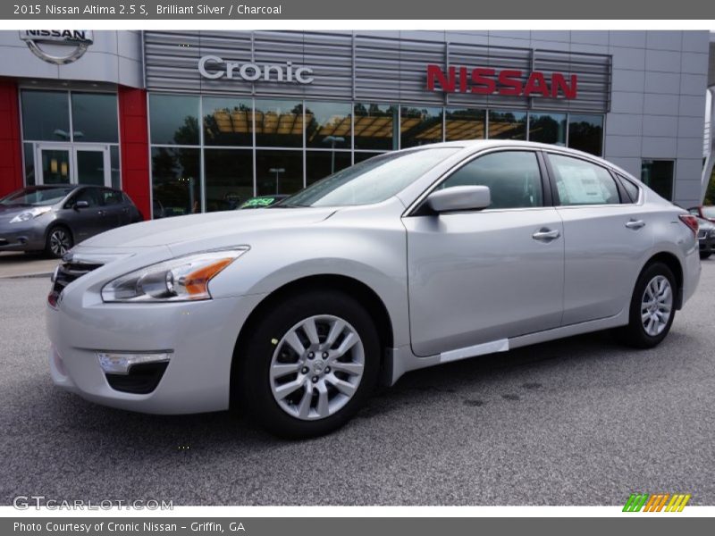 Brilliant Silver / Charcoal 2015 Nissan Altima 2.5 S