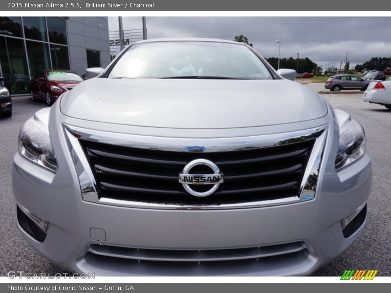 Brilliant Silver / Charcoal 2015 Nissan Altima 2.5 S