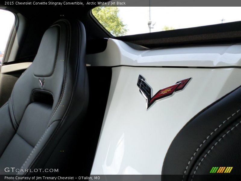Arctic White / Jet Black 2015 Chevrolet Corvette Stingray Convertible