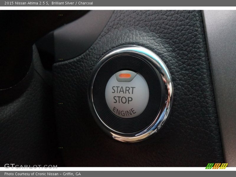 Brilliant Silver / Charcoal 2015 Nissan Altima 2.5 S