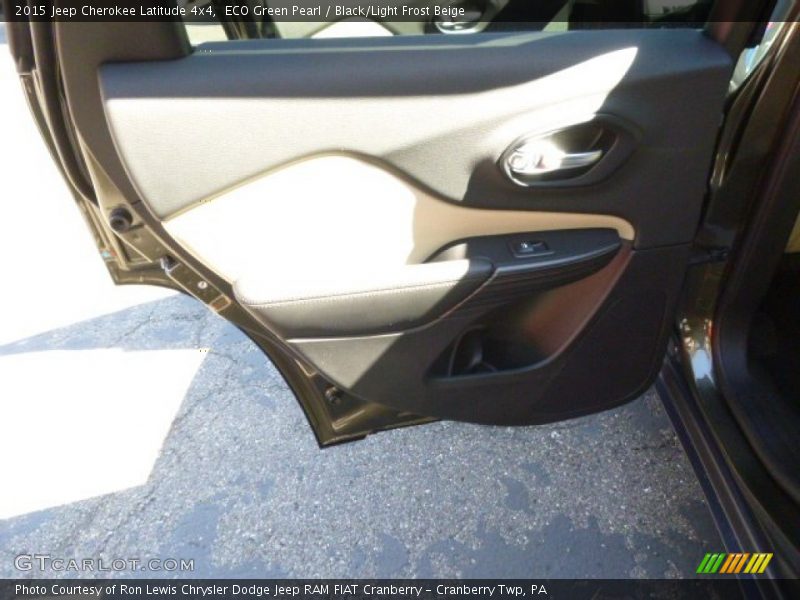 ECO Green Pearl / Black/Light Frost Beige 2015 Jeep Cherokee Latitude 4x4