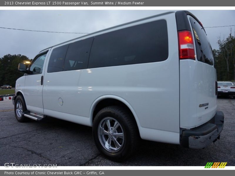 Summit White / Medium Pewter 2013 Chevrolet Express LT 1500 Passenger Van