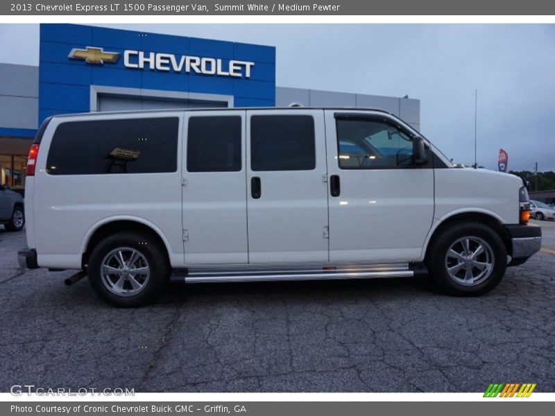 Summit White / Medium Pewter 2013 Chevrolet Express LT 1500 Passenger Van