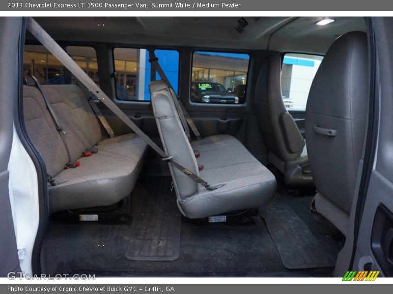 Summit White / Medium Pewter 2013 Chevrolet Express LT 1500 Passenger Van