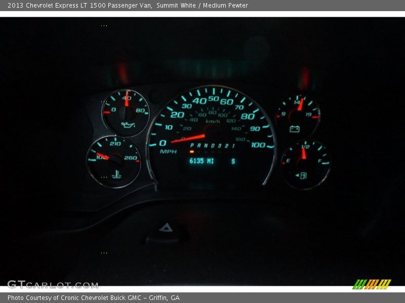 Summit White / Medium Pewter 2013 Chevrolet Express LT 1500 Passenger Van