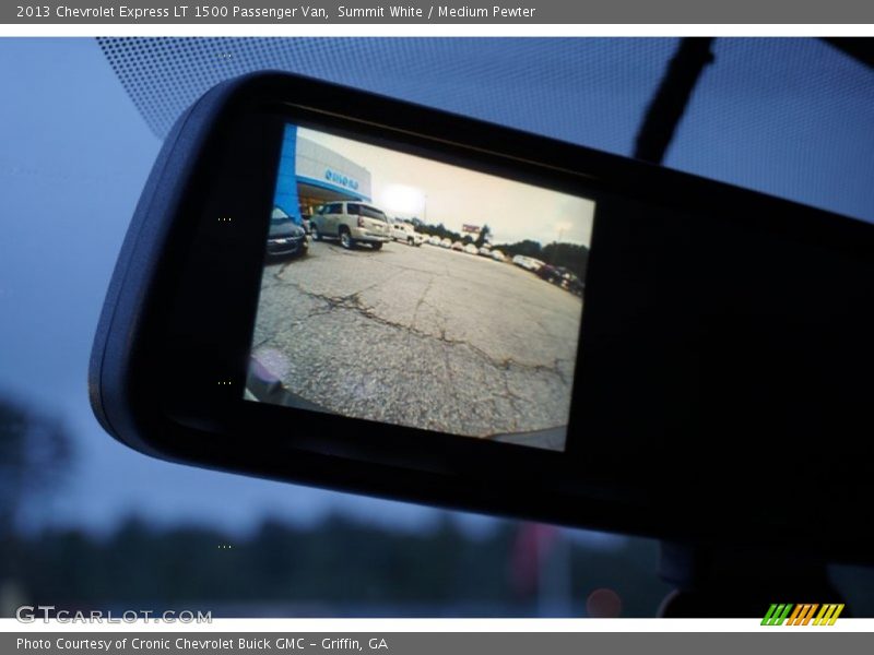 Summit White / Medium Pewter 2013 Chevrolet Express LT 1500 Passenger Van