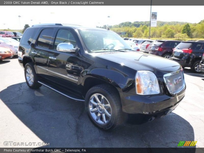 Onyx Black / Cocoa/Light Cashmere 2009 GMC Yukon Denali AWD