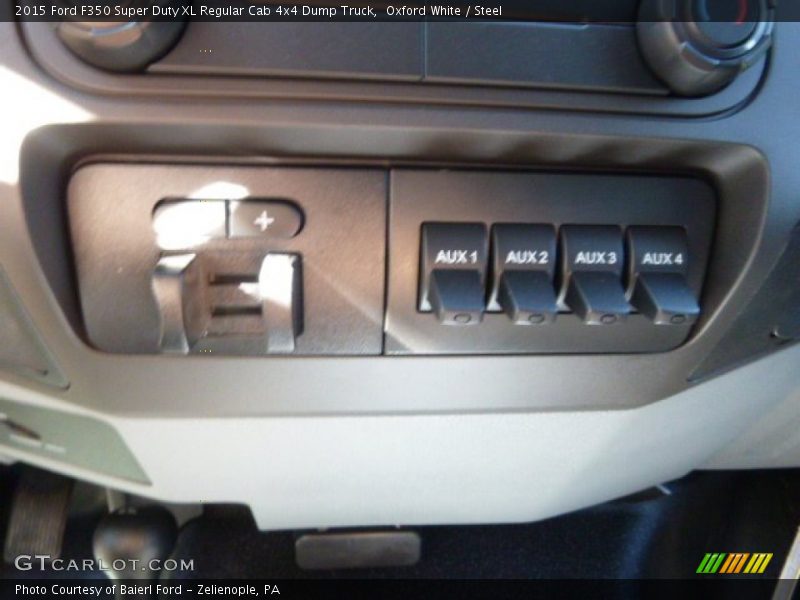 Oxford White / Steel 2015 Ford F350 Super Duty XL Regular Cab 4x4 Dump Truck