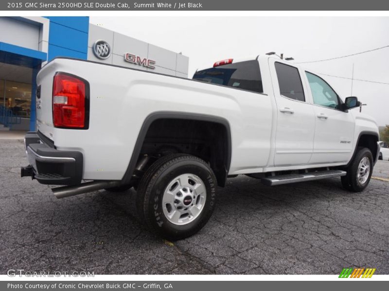Summit White / Jet Black 2015 GMC Sierra 2500HD SLE Double Cab