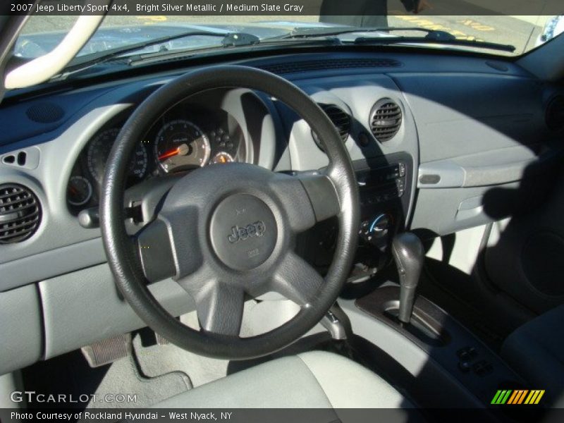 Bright Silver Metallic / Medium Slate Gray 2007 Jeep Liberty Sport 4x4