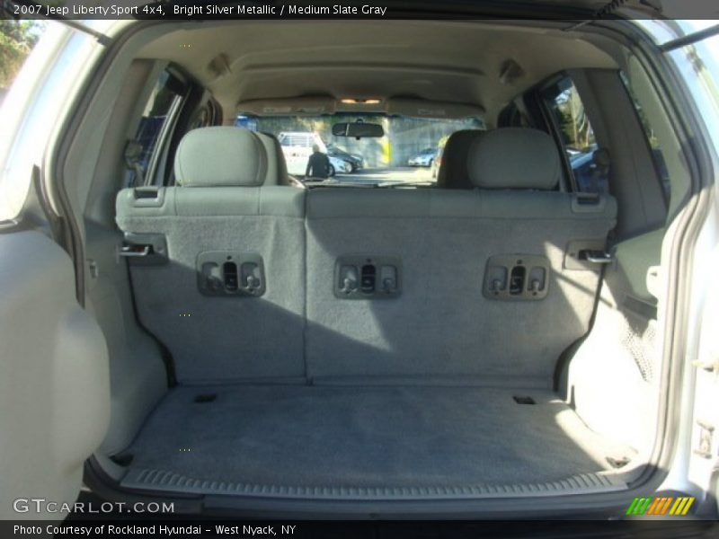Bright Silver Metallic / Medium Slate Gray 2007 Jeep Liberty Sport 4x4