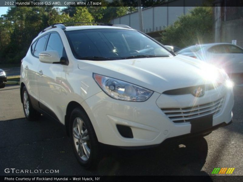 Cotton White / Taupe 2012 Hyundai Tucson GLS AWD