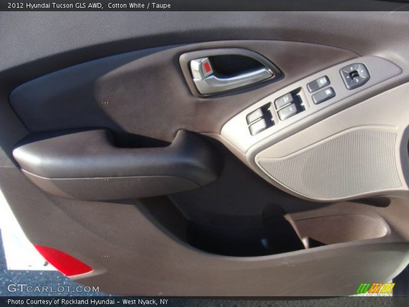 Cotton White / Taupe 2012 Hyundai Tucson GLS AWD