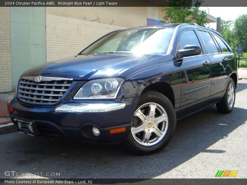 Midnight Blue Pearl / Light Taupe 2004 Chrysler Pacifica AWD