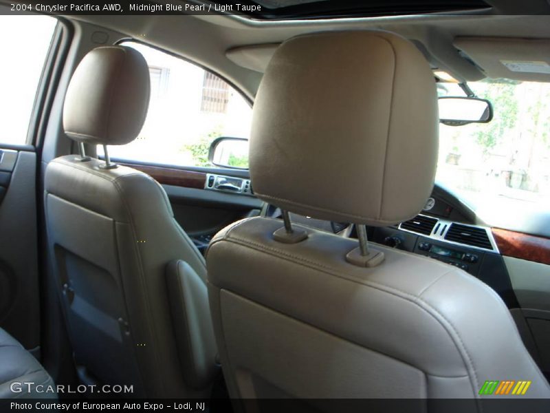 Midnight Blue Pearl / Light Taupe 2004 Chrysler Pacifica AWD