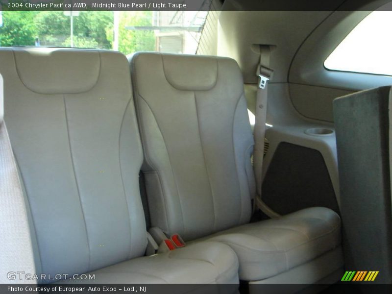 Midnight Blue Pearl / Light Taupe 2004 Chrysler Pacifica AWD