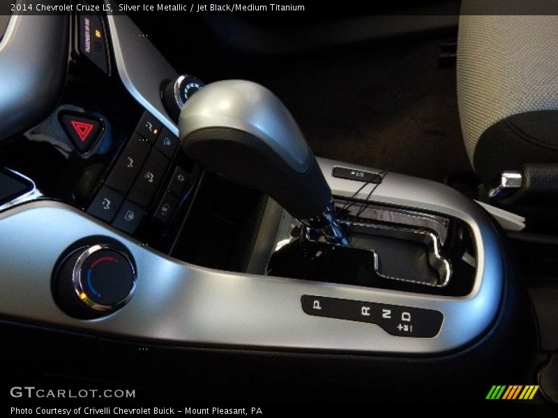 Silver Ice Metallic / Jet Black/Medium Titanium 2014 Chevrolet Cruze LS