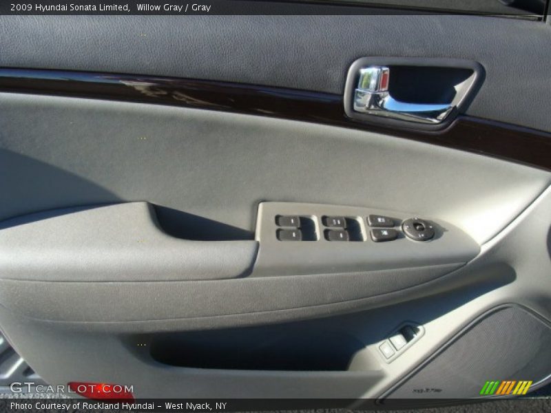 Willow Gray / Gray 2009 Hyundai Sonata Limited