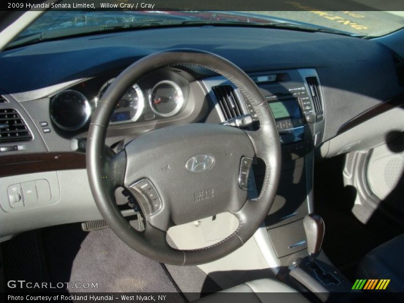 Willow Gray / Gray 2009 Hyundai Sonata Limited