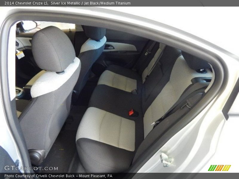 Silver Ice Metallic / Jet Black/Medium Titanium 2014 Chevrolet Cruze LS