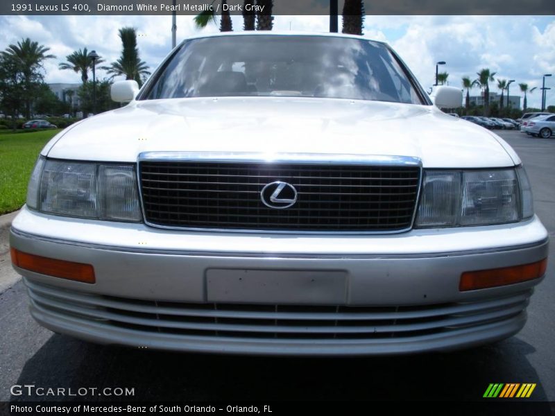 Diamond White Pearl Metallic / Dark Gray 1991 Lexus LS 400