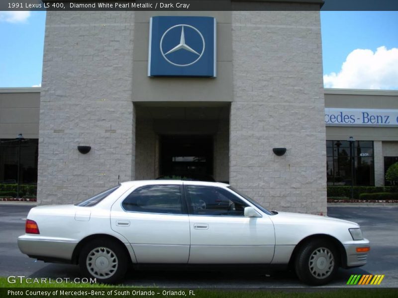 Diamond White Pearl Metallic / Dark Gray 1991 Lexus LS 400