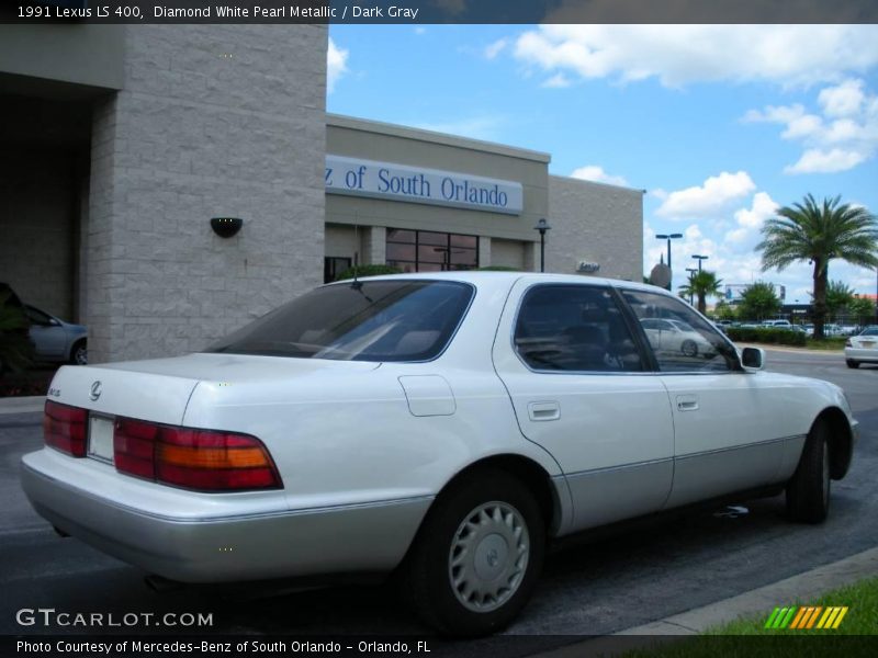 Diamond White Pearl Metallic / Dark Gray 1991 Lexus LS 400