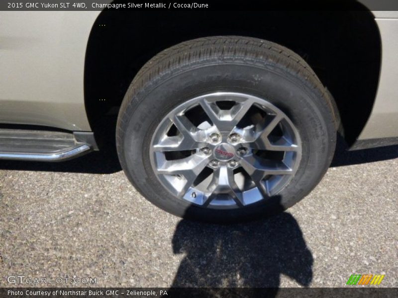 Champagne Silver Metallic / Cocoa/Dune 2015 GMC Yukon SLT 4WD