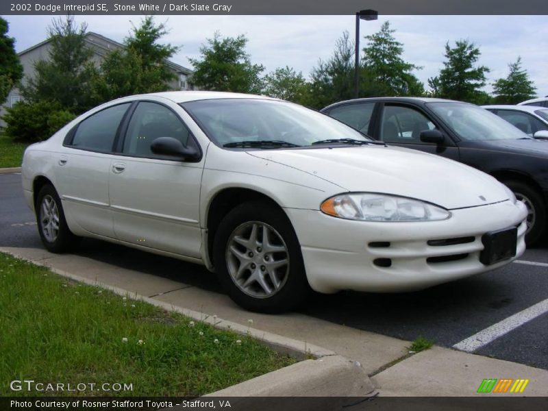 Stone White / Dark Slate Gray 2002 Dodge Intrepid SE