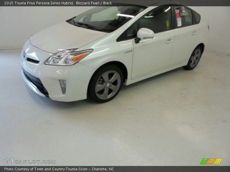 Front 3/4 View of 2015 Prius Persona Series Hybrid