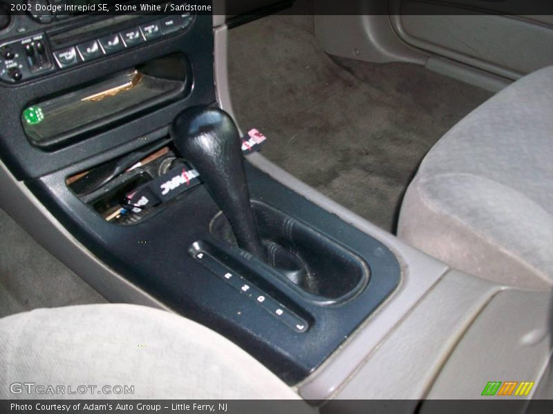 Stone White / Sandstone 2002 Dodge Intrepid SE