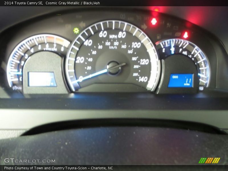 Cosmic Gray Metallic / Black/Ash 2014 Toyota Camry SE