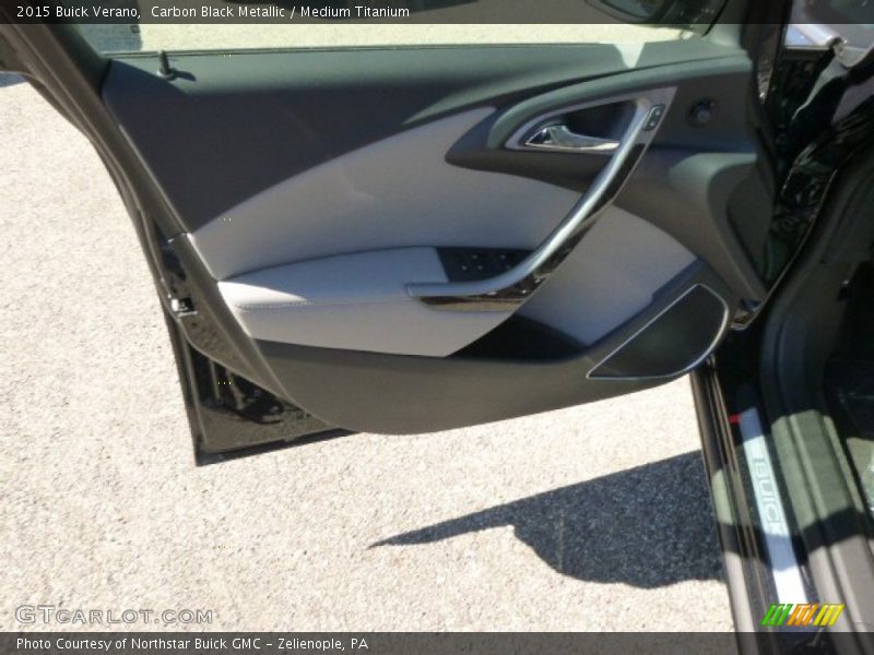 Carbon Black Metallic / Medium Titanium 2015 Buick Verano