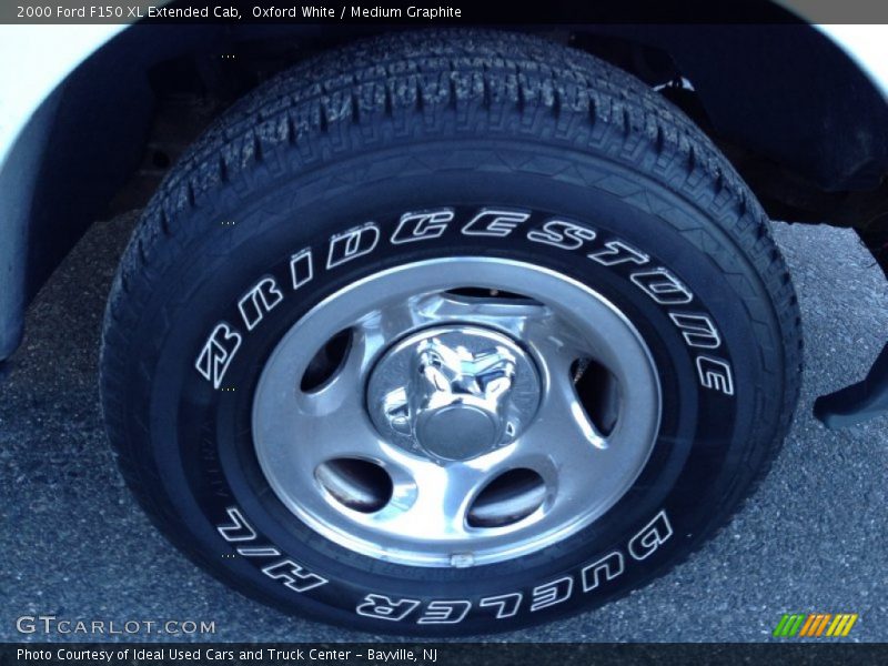 Oxford White / Medium Graphite 2000 Ford F150 XL Extended Cab