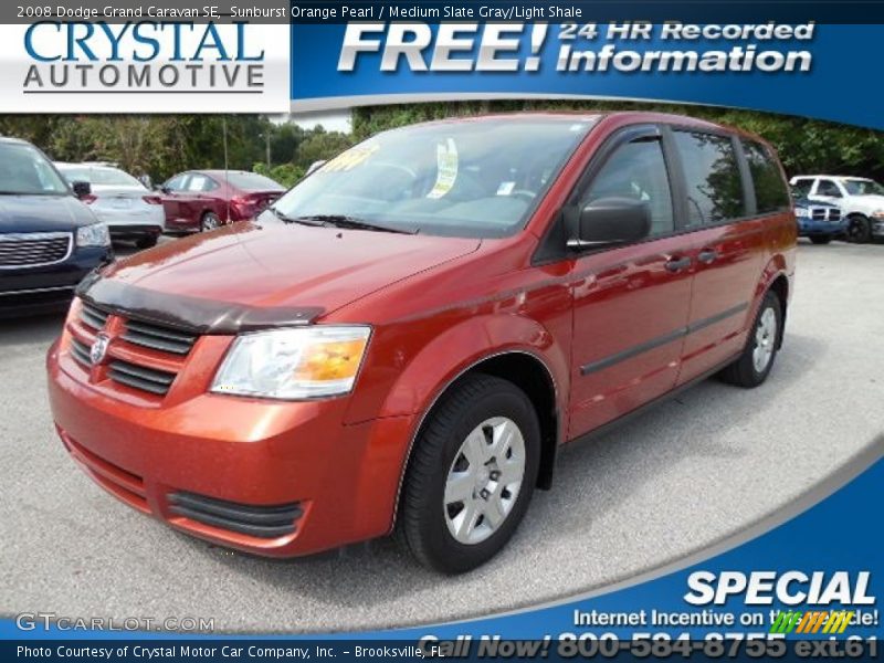 Sunburst Orange Pearl / Medium Slate Gray/Light Shale 2008 Dodge Grand Caravan SE