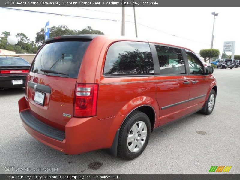 Sunburst Orange Pearl / Medium Slate Gray/Light Shale 2008 Dodge Grand Caravan SE