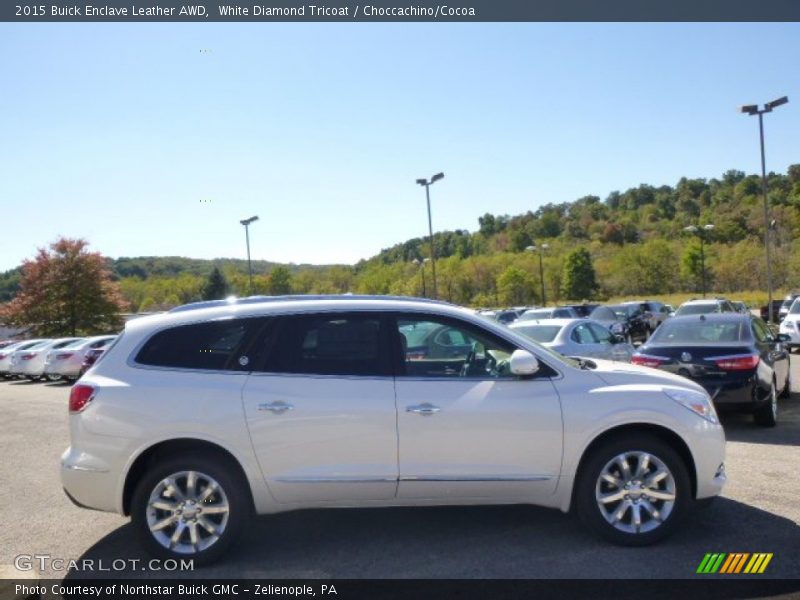 White Diamond Tricoat / Choccachino/Cocoa 2015 Buick Enclave Leather AWD