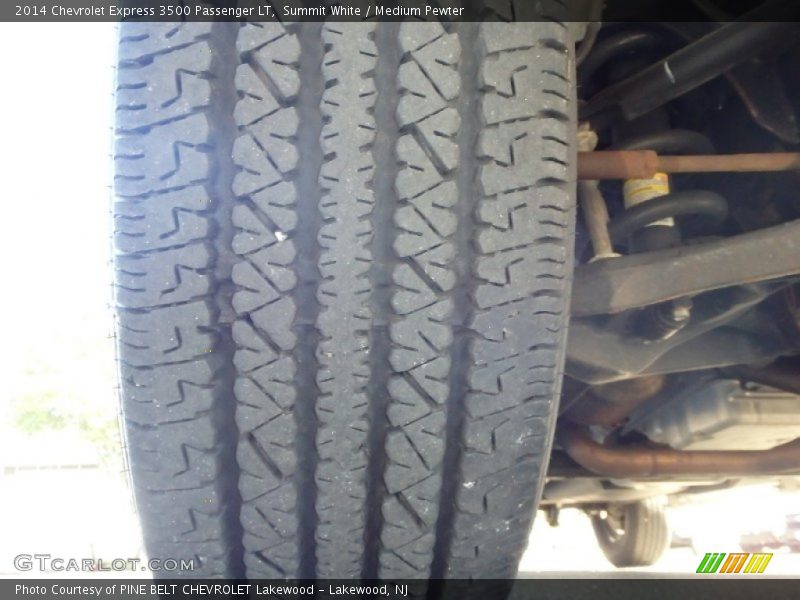 Summit White / Medium Pewter 2014 Chevrolet Express 3500 Passenger LT
