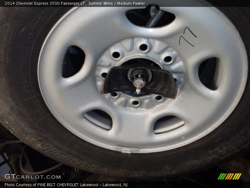 Summit White / Medium Pewter 2014 Chevrolet Express 3500 Passenger LT