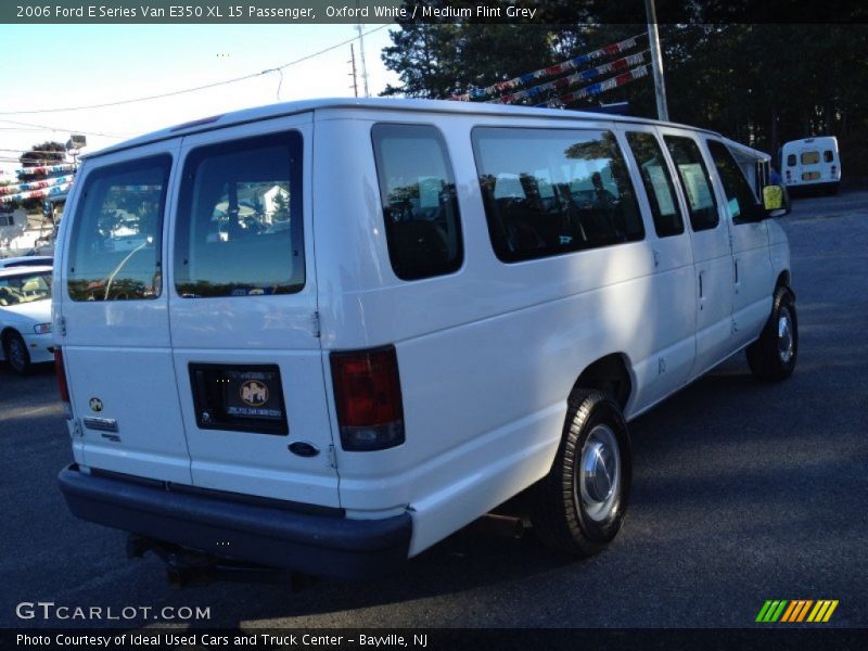 Oxford White / Medium Flint Grey 2006 Ford E Series Van E350 XL 15 Passenger