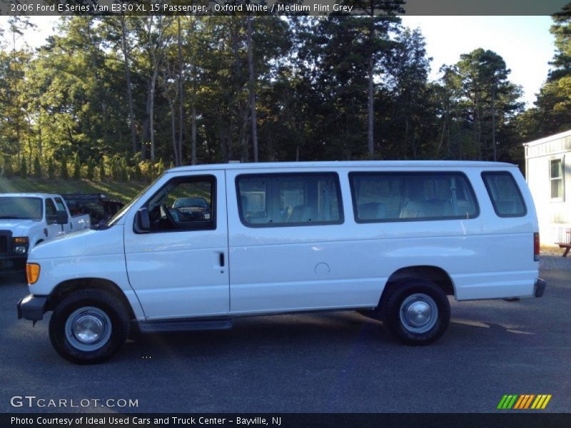 Oxford White / Medium Flint Grey 2006 Ford E Series Van E350 XL 15 Passenger