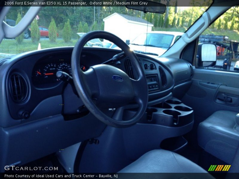 Oxford White / Medium Flint Grey 2006 Ford E Series Van E350 XL 15 Passenger