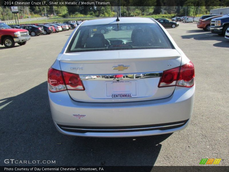 Silver Ice Metallic / Medium Titanium 2014 Chevrolet Cruze LT