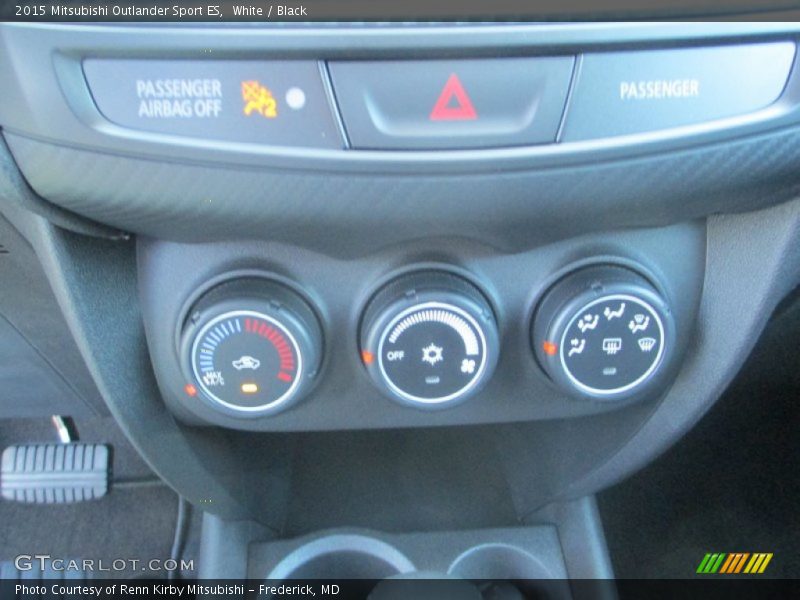 White / Black 2015 Mitsubishi Outlander Sport ES