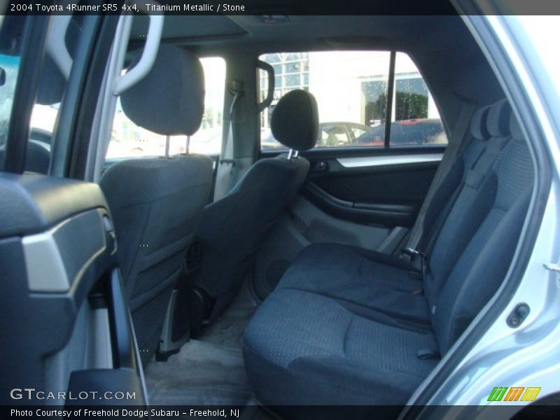 Titanium Metallic / Stone 2004 Toyota 4Runner SR5 4x4